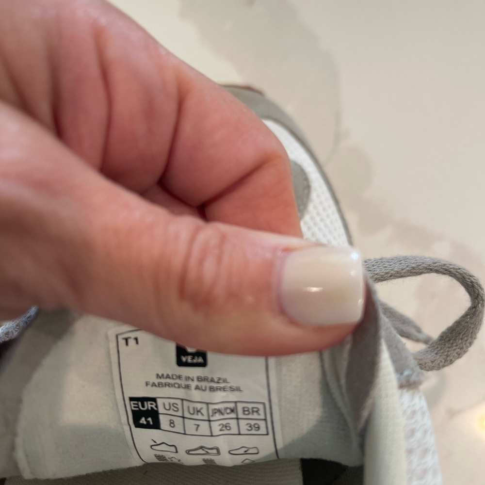 Veja White, Grey, Navy Rio Branca Lace-Up Sneakers - Picture 6 of 6